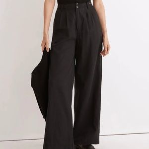 The Harlow wide- leg pant size 6T